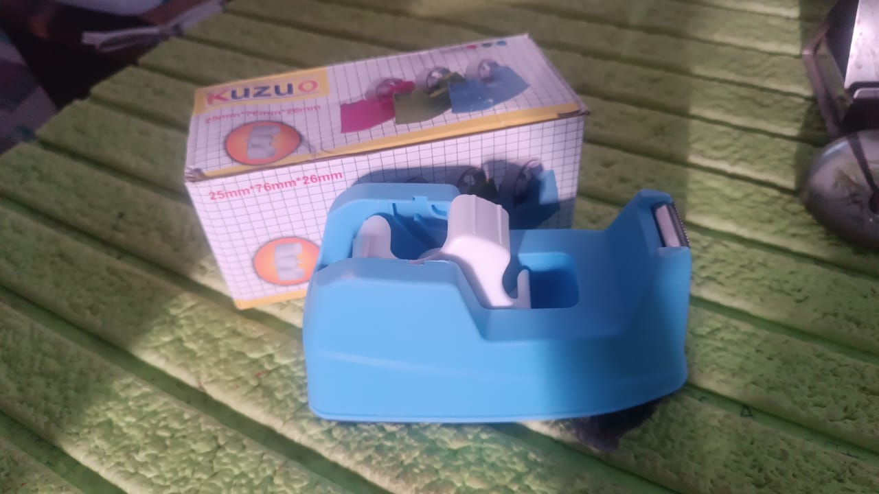 Plastic Tape Dispenser Cutter for Home Office use (1 pc / Big) Plastic Tape Dispenser Cutter for Home Office use (1 pc / Big)